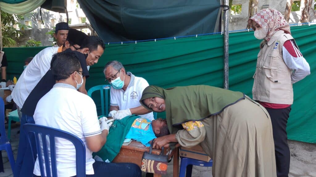 Bersama Medical Bikers Community, PRNU Gunung Sekar Gelar Khitanan Massal