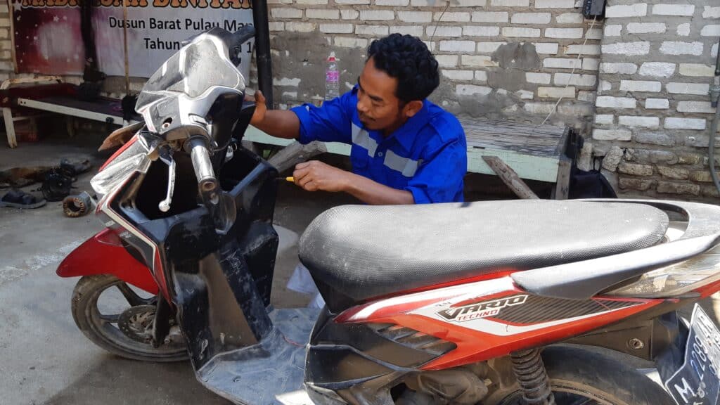 Jaga Kualitas Udara, HCML Pasang Air Quality Monitoring System di Mandangin