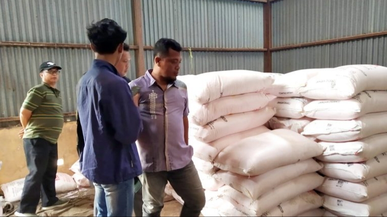 Hadapi Musim Tanam, Pemkab Bangkalan Pastikan Stok Pupuk Cukup