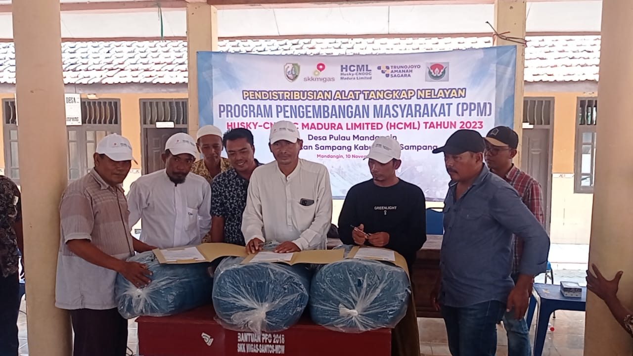 Program Pengembangan Masyarakat, HCML Bantu Puluhan Nelayan di Mandangin