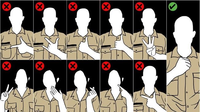 Pose-Pose Foto Terlarang PNS Selama Masa Kampanye