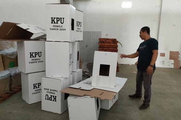 Proses Perakitan, KPU Sumenep Temukan 14 Surat Suara Rusak
