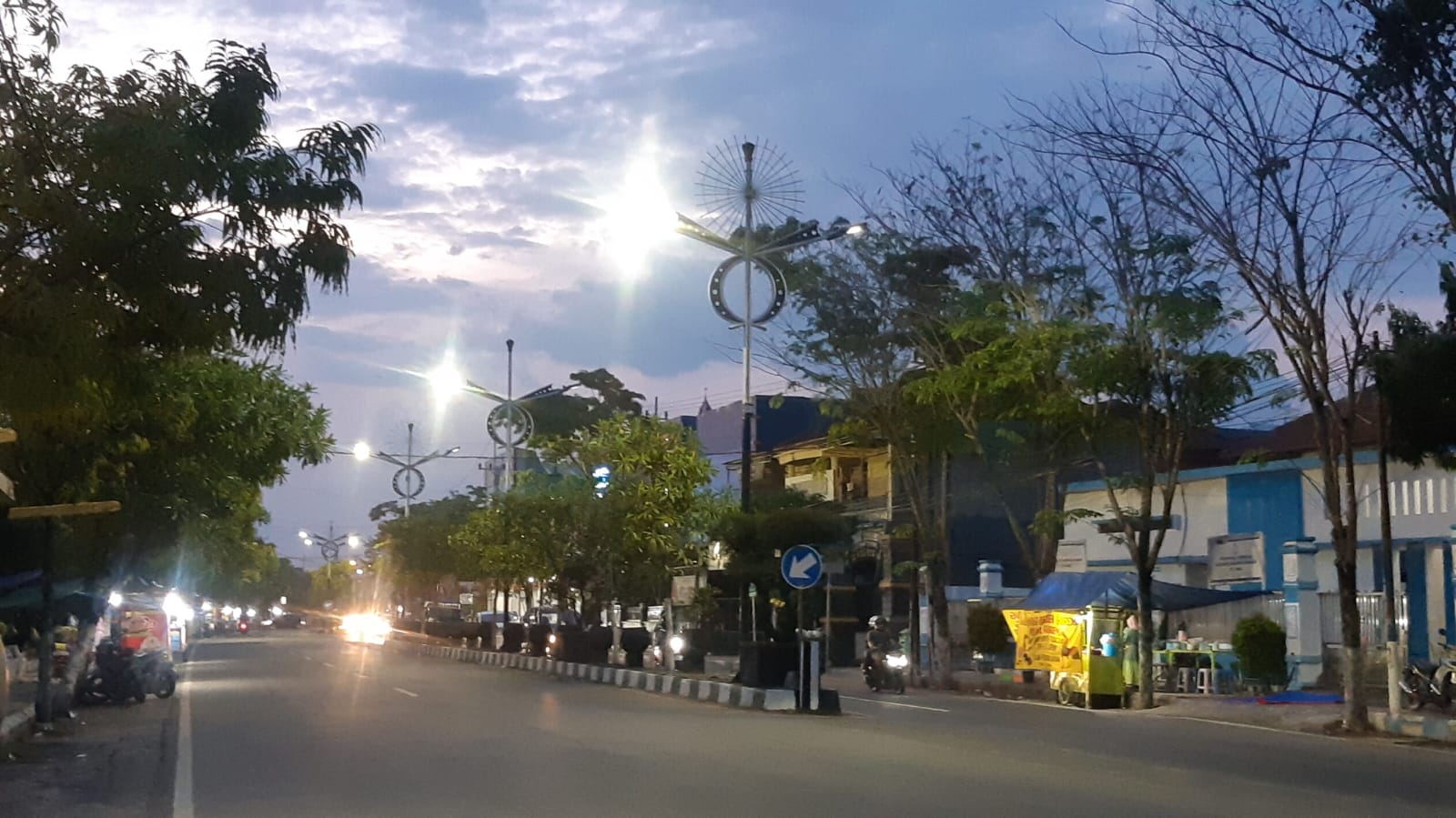 Hemat Biaya Listrik, Dishub Sampang Kurangi Jam Nyala PJU