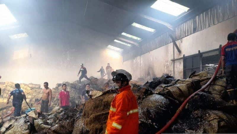 Gudang Tembakau di Pamekasan Terbakar, Kerugian Ditaksir Capai Miliaran Rupiah 