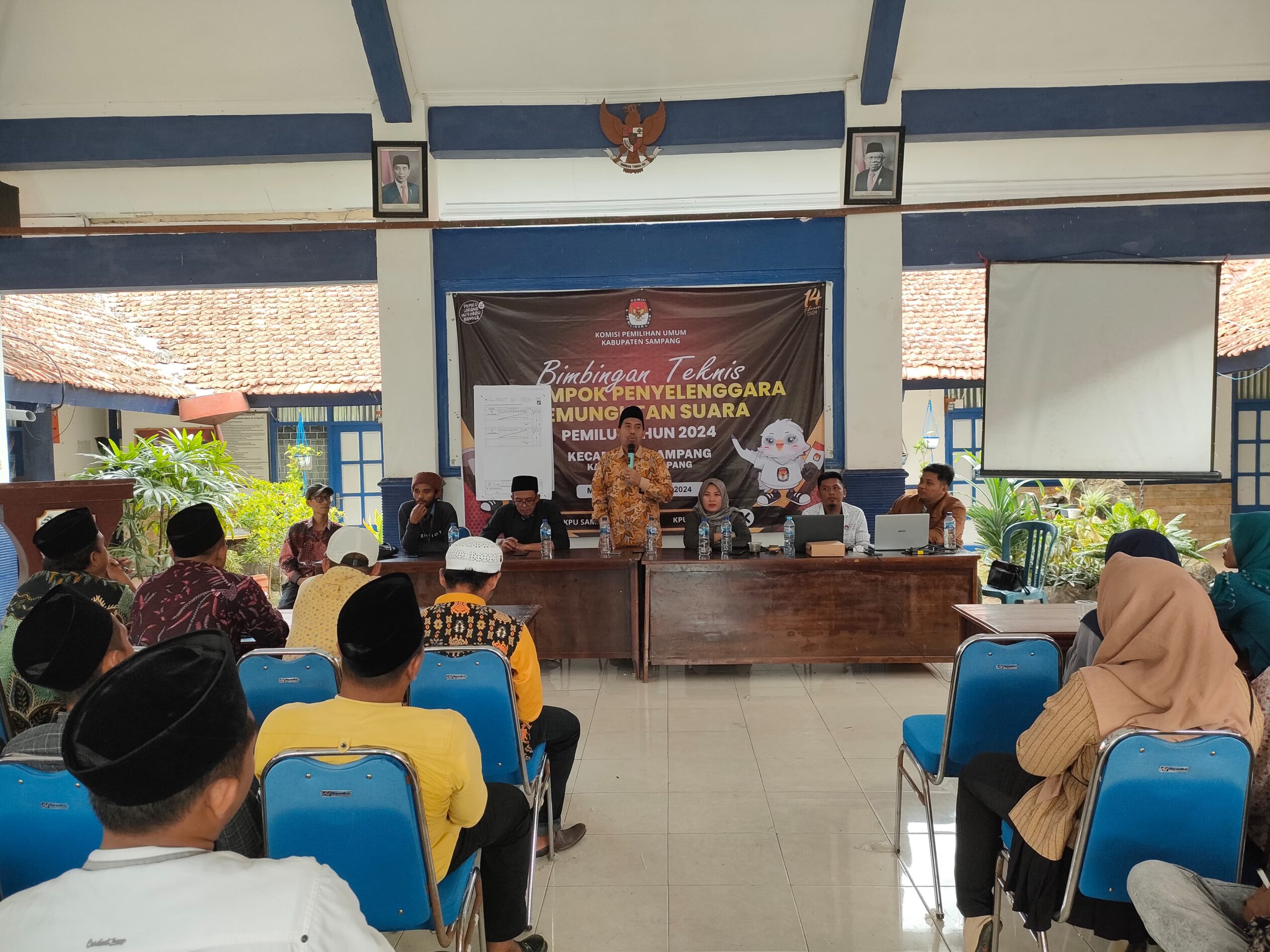 KPU Jatim Monitoring Bimtek di Sampang, Pastikan 19.082 Anggota KPPS Siap Jelang Pemilu