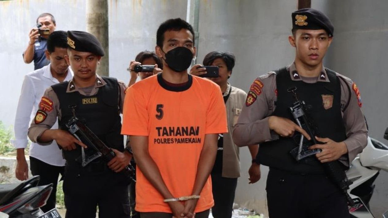 Sebar Video Bugil Mantan Pacar, YouTuber Madura Kacong Arye Ditangkap