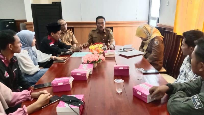 Dinilai Lelet dan Banyak Calo, Formasa Gelar Audensi ke Dispendukcapil Sampang