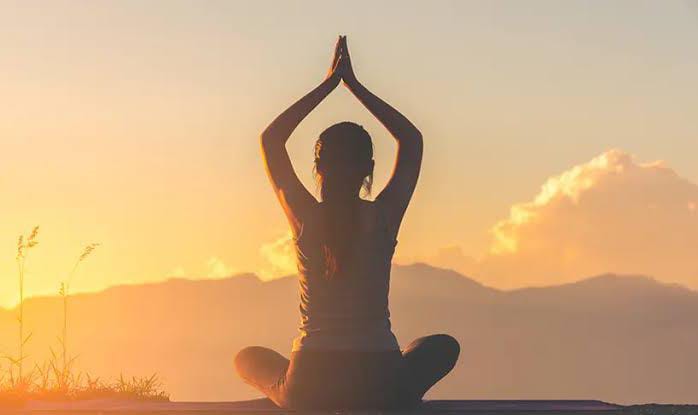 5 Manfaat Yoga bagi Kesehatan Tubuh