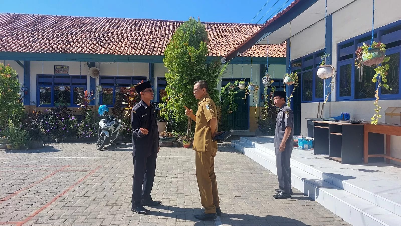 Ratusan Siswa SDN Taddan 2 Mogok Belajar, Ini Kata Disdik Sampang