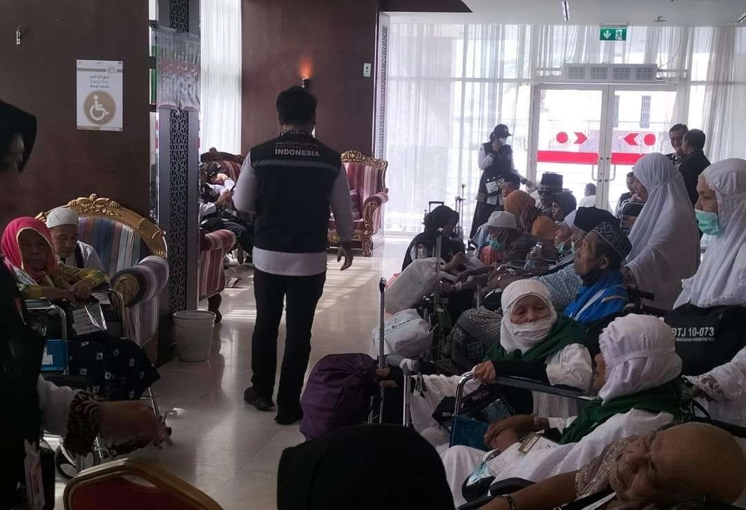 Tiba Di Tanah Air, Penjemputan Jamaah Haji Asal Sampang Dilakukan Dua Sesi