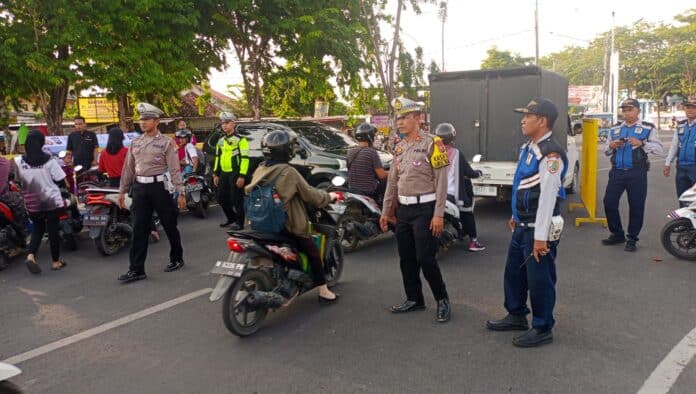 Operasi Patuh Semeru Berakhir, Ribuan Pelanggar Lalu Lintas di Sampang Ditindak
