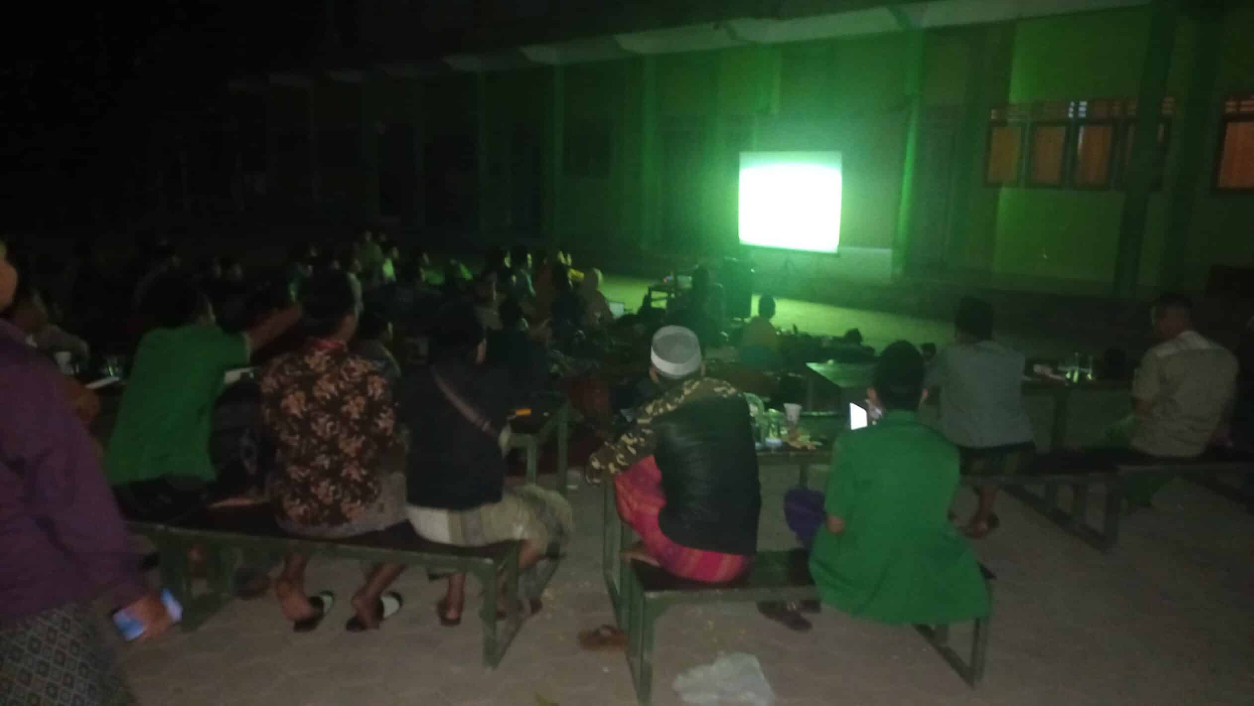 Bangkitkan Semangat Nasionalisme, PAC GP Ansor Robatal Nobar Timnas