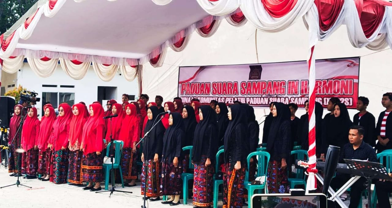 Sempat Vakum 5 Tahun, Sampang in Harmony Kembali Hibur Tamu Upacara HUT ke-79 RI