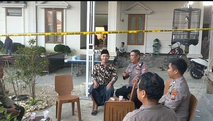 Rumah Mantan Kades Madulang Omben Dipasangi Garis Polisi