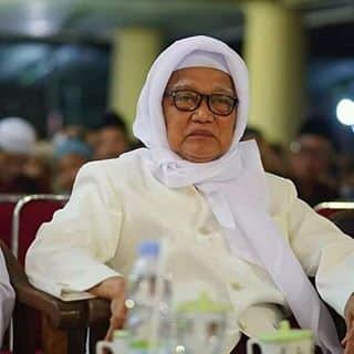 KH. Anwar Manshur Terpilih Sebagai Rais Syuriah PWNU Jatim 2024-2029