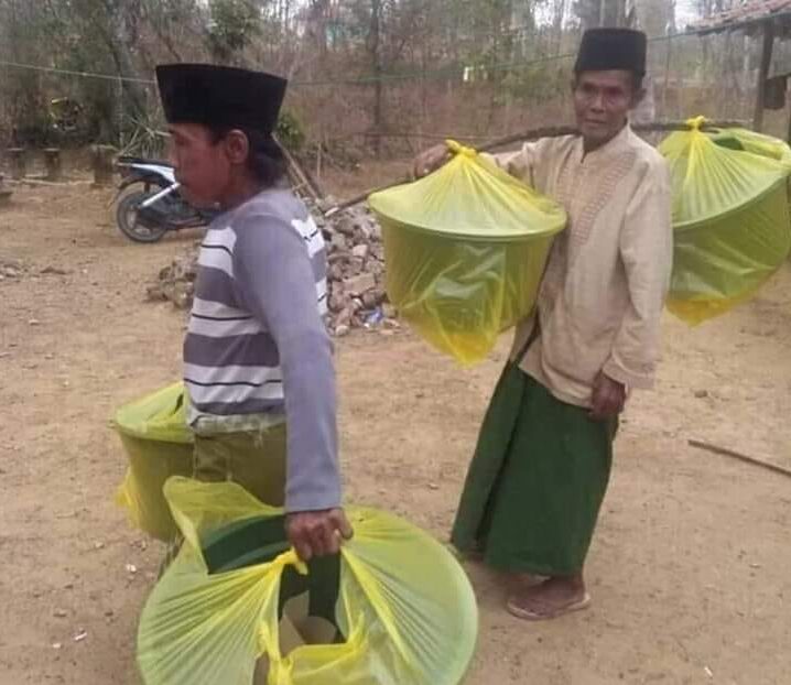 Melihat Tradisi Maulidan: Lebaran Kedua bagi Warga Madura