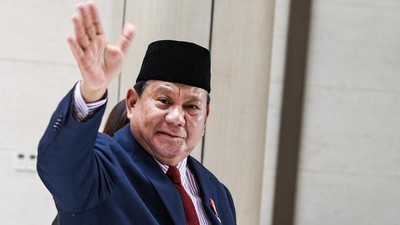 Prabowo Bubarkan Satgas Sosialisasi UU Cipta Kerja