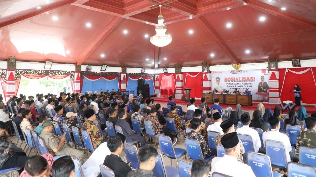 Kajari Sampang Ingatkan Kades Hati-hati Gunakan DD