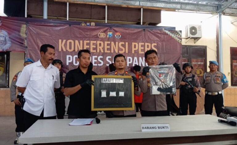Polres Sampang Ringkus Dua Kurir Sabu Asal Probolinggo