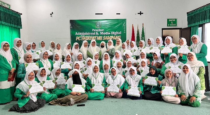 Tingkatkan Kapasitas Kader, PC Fatayat NU Sampang Gelar Pelatihan Administrasi dan Media Digital