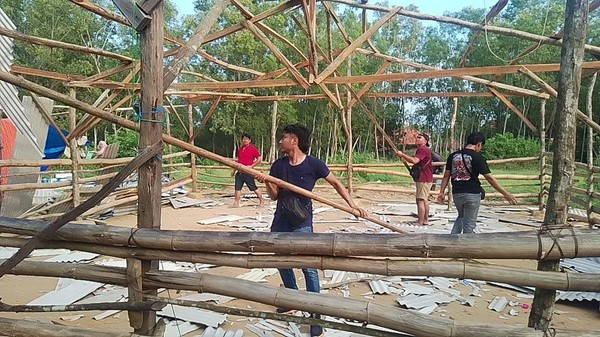 Polres Sampang Bongkar Arena Sabung Ayam