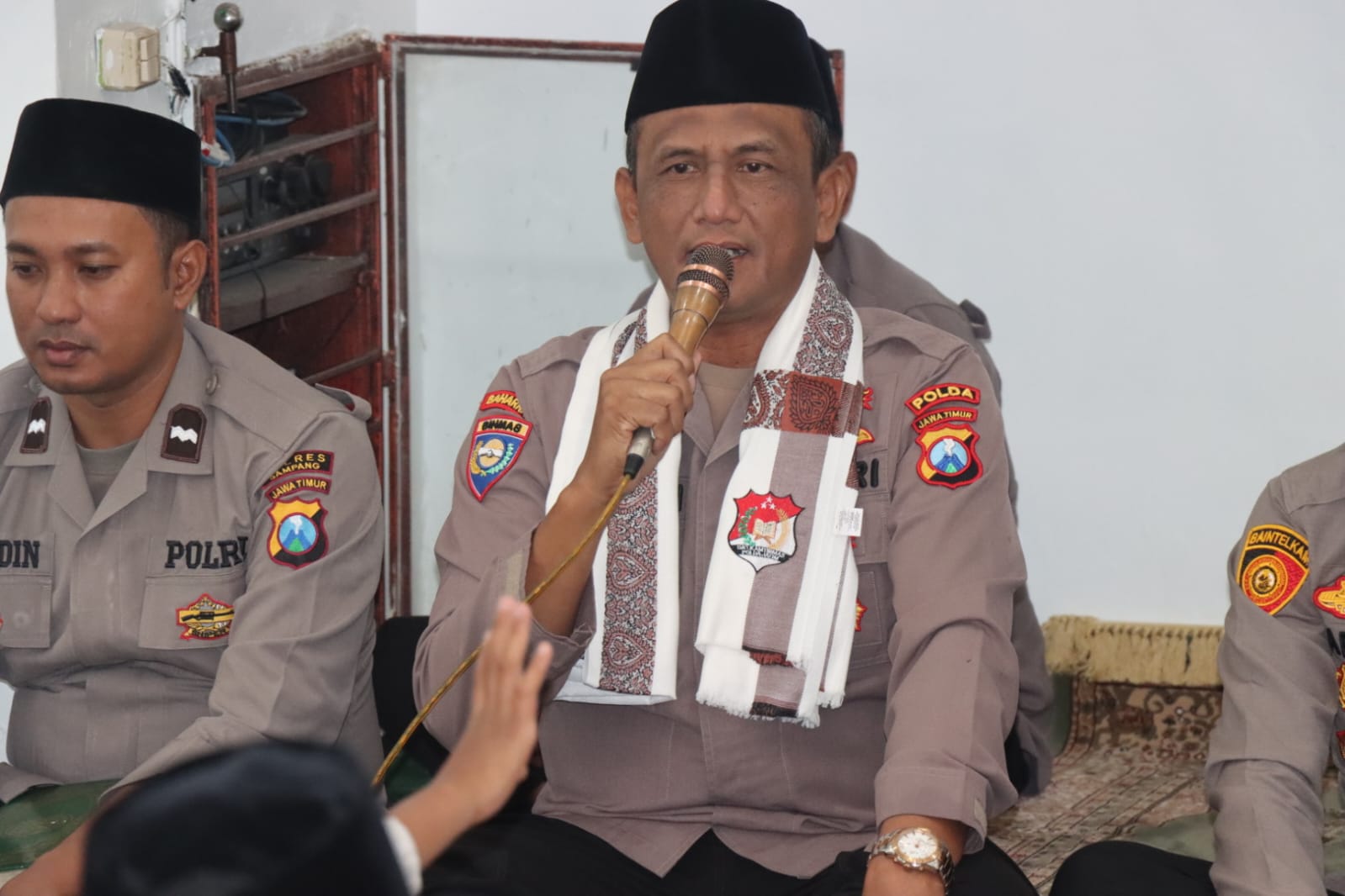 Peringati Isra Mikraj, Kapolres Sampang: Agar Anggota Lebih Humanis dan Berakhlak Mulia