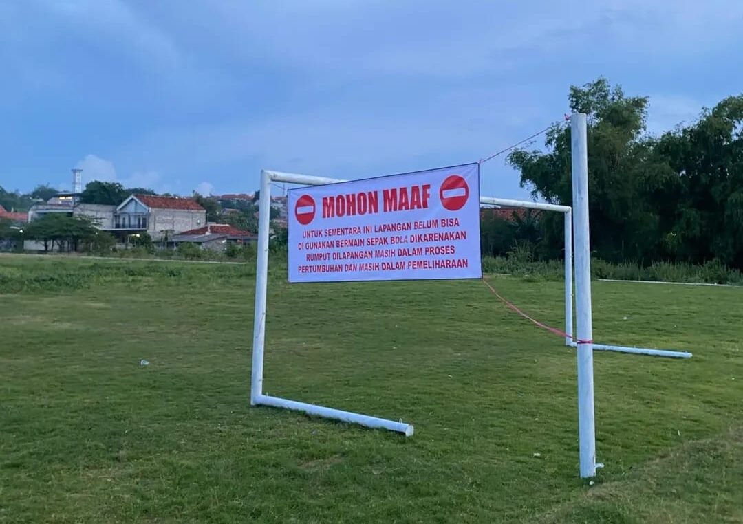 Selesai dibangun, Lapangan Sepakbola SSC Belum Bisa Digunakan