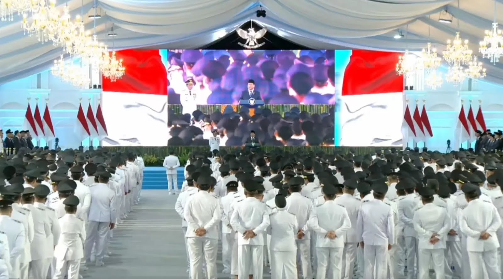 Sejarah Pertama, Kepala Daerah Se-Indonesia Dilantik Serentak di Istana Kepresidenan