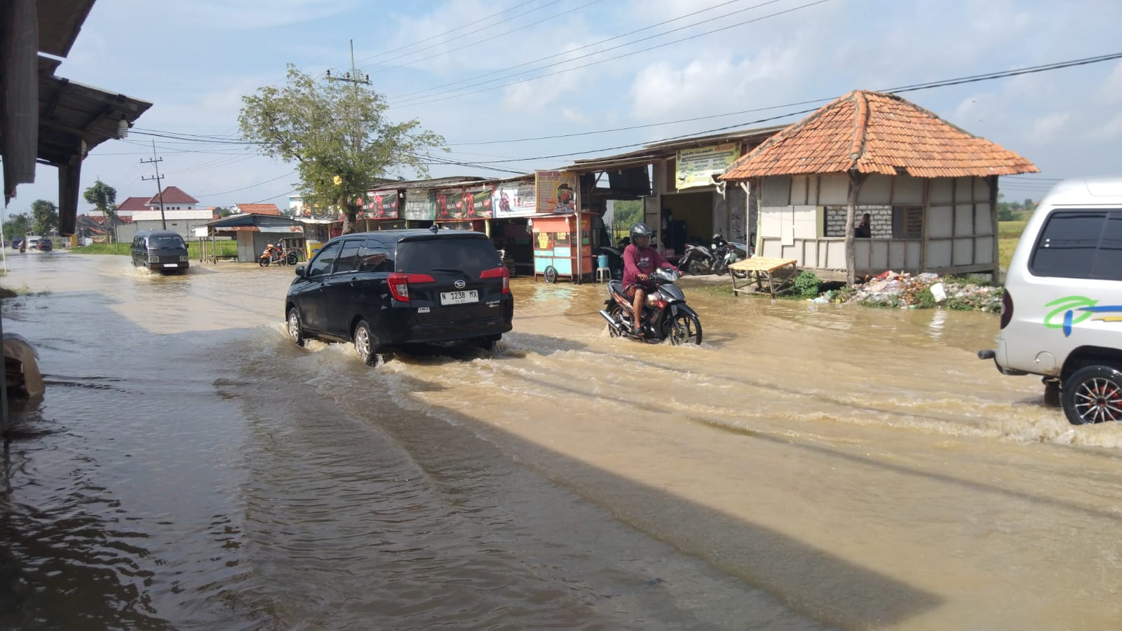 Sampang Siaga 2, Ratusan Keluarga Terdampak Banjir