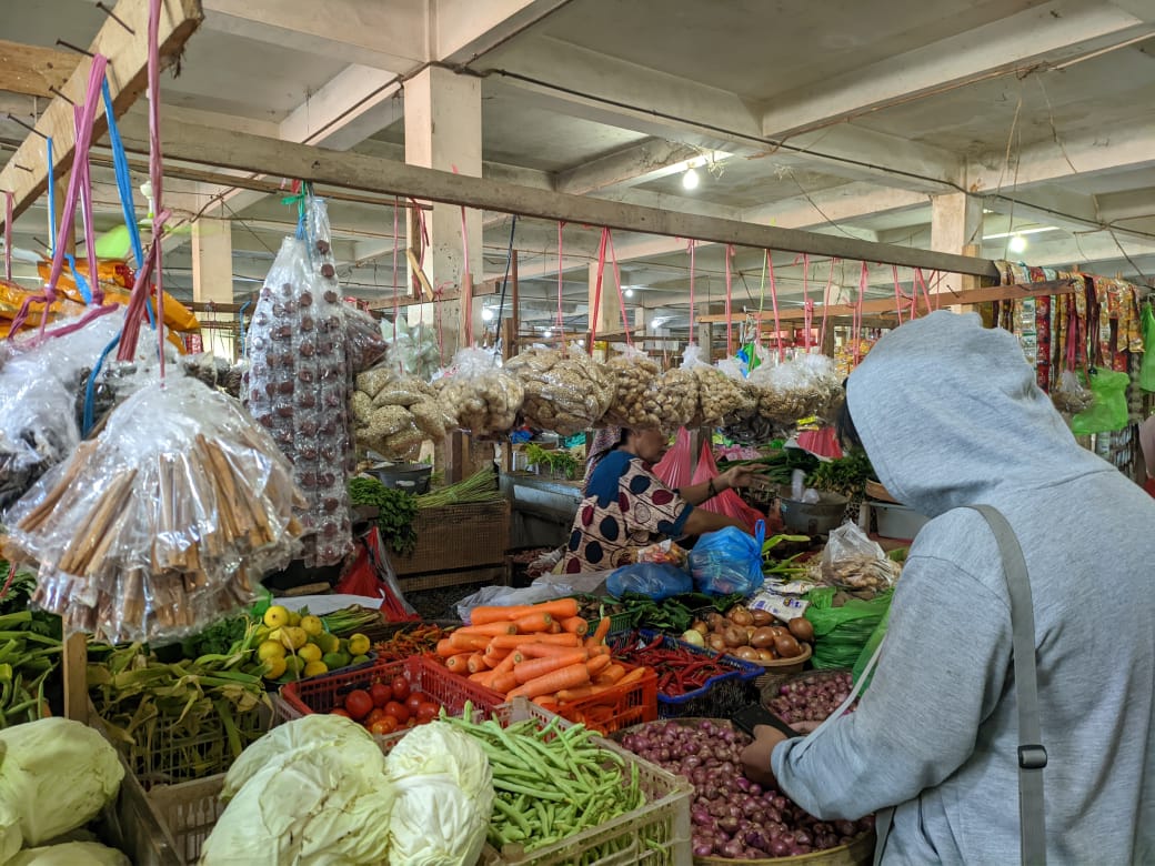 Warga Keluhkan Harga Cabai Tembus Rp100 Ribu per Kg di Sampang