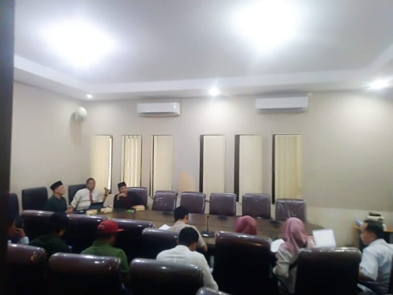 Dinkes dan Kontraktor Puskesmas Mandangin Penuhi Panggilan Pansus DPRD Sampang