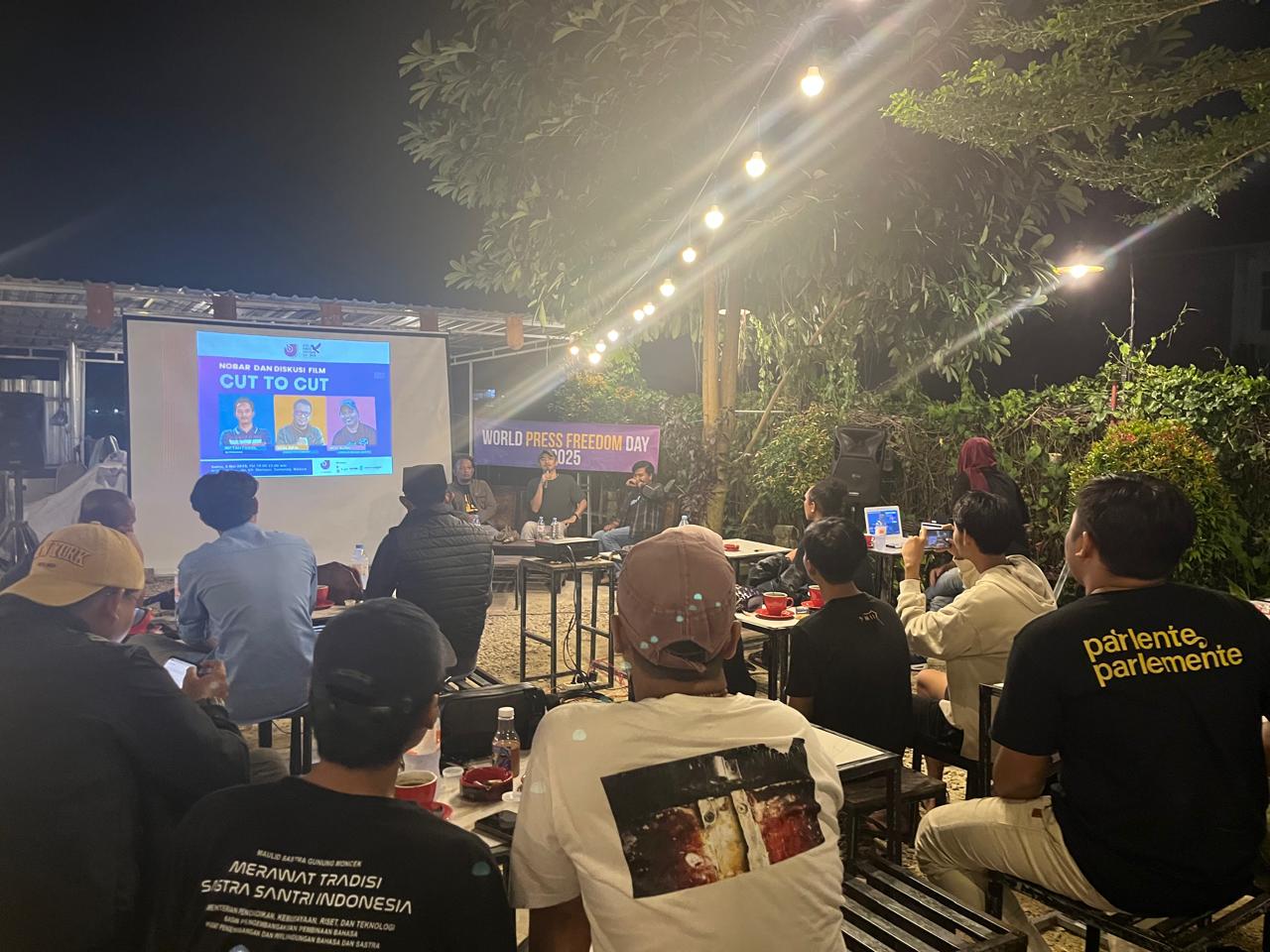 Peringati WPFD 2025, AJI Surabaya Gelar Nobar dan Diskusi Film ‘Cut To Cut’ di Sumenep