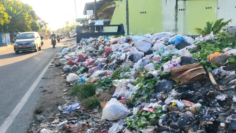 Produksi Sampah di Sampang Meningkat, Capai 27 Ton Per Hari