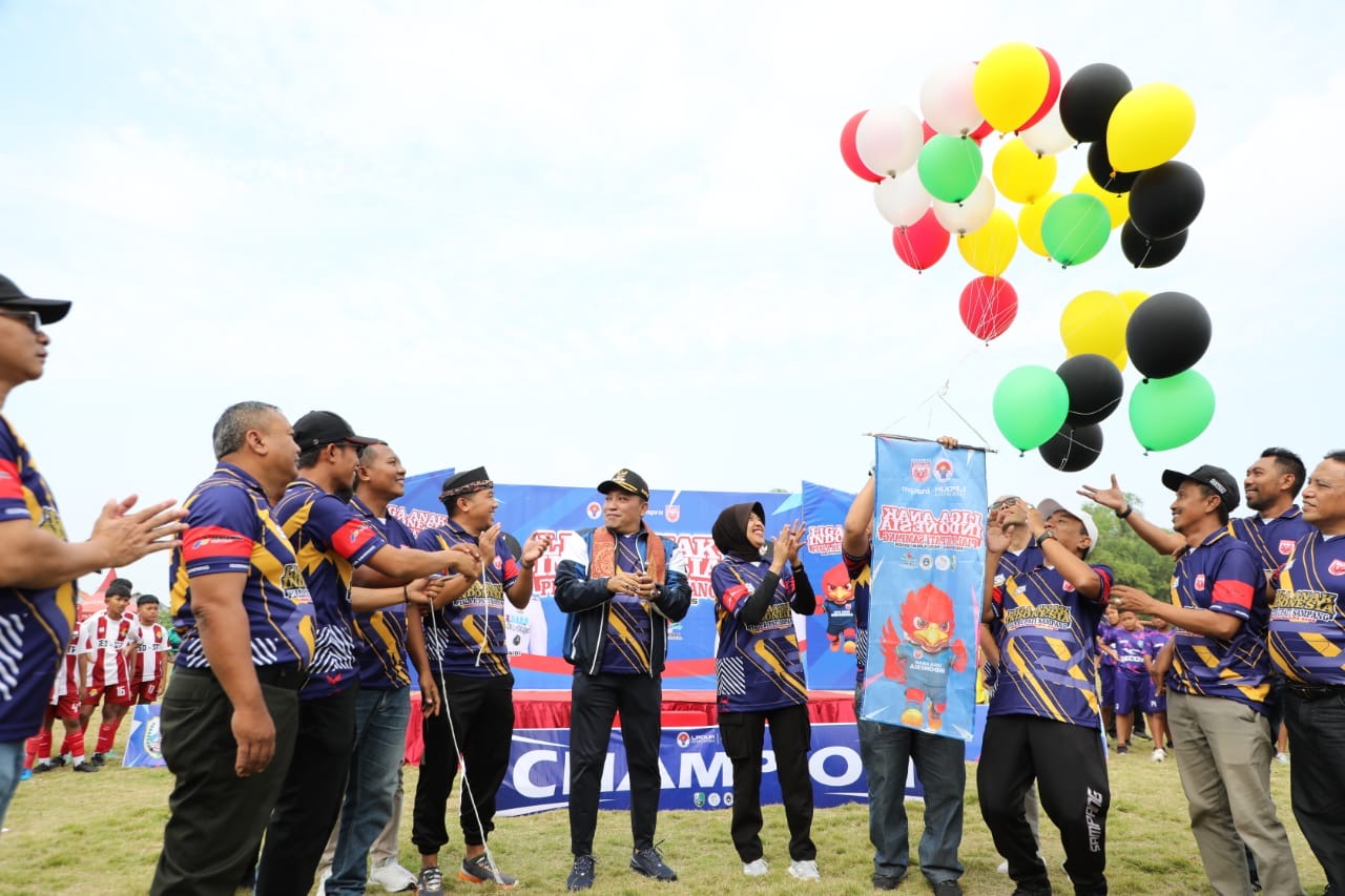 Buka Liga Anak Indonesia, Bupati Slamet Junaidi: Saya Ingin Sampang Dikenal Luas