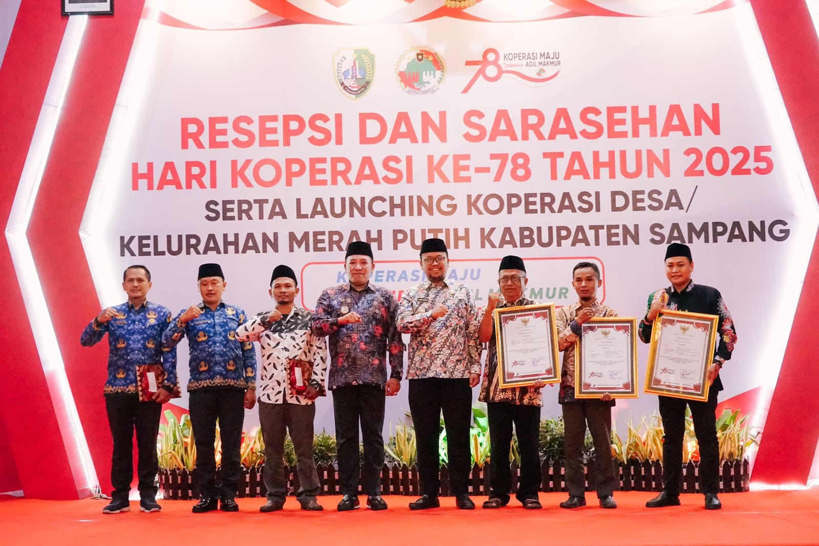 Bupati Sampang Resmikan 186 Koperasi Merah Putih