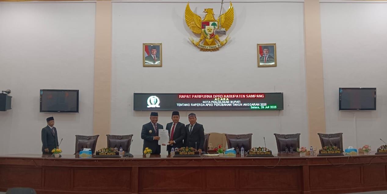 DPRD Sampang Gelar Paripurna Nota Penjelasan Perubahan APBD TA 2025