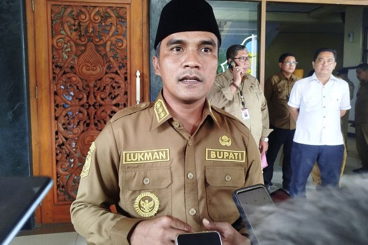 Bantah Isu Gratifikasi Mutasi Jabatan, Bupati Bangkalan: Buktikan, Saya Beri Hadiah