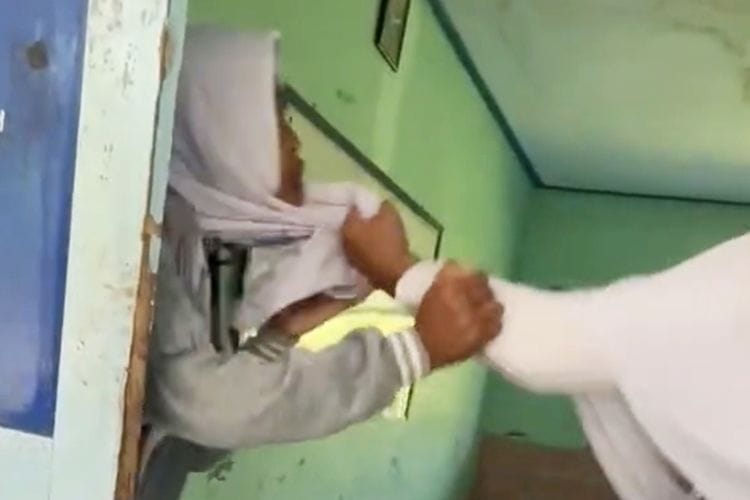 Siswi SMP di Pamekasan Dibully Saat MPLS, Pelaku Hanya Dapat Teguran Ringan