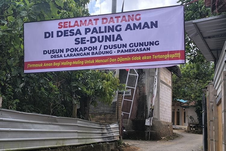 Spanduk Desa Maling di Pamekasan Hilang, Diganti Desa Paling Aman se-Dunia
