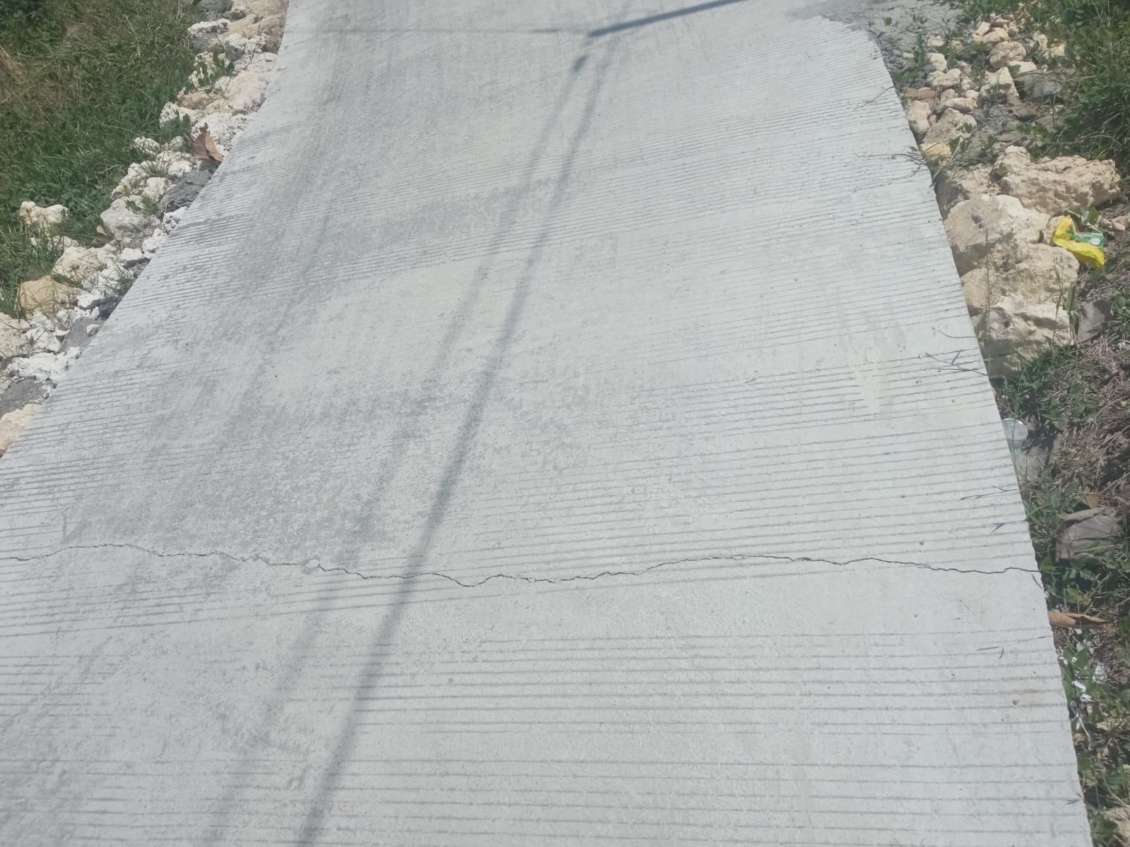 Proyek Rabat Beton Desa Patarongan Sampang Disorot Warga, Ini Sebabnya