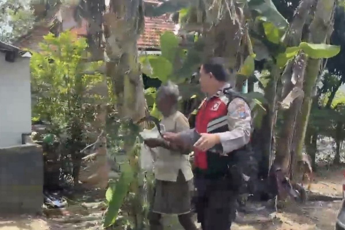 Kerap Tenteng Celurit, Aksi ODGJ di Bangkalan Bikin Warga Takut Melintas