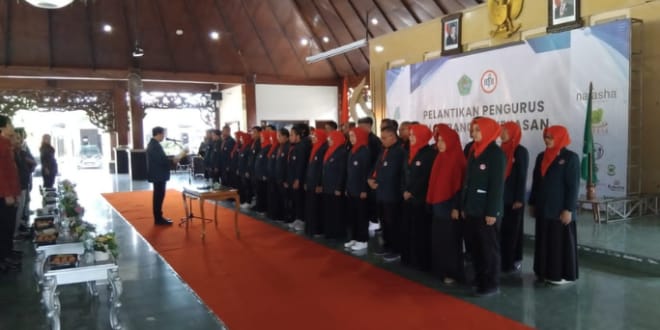 Lantik Pengurus IDI Pamekasan, Kholilurrahman: Pemkab Akan Jamin Biaya Perawatan Warga Miskin