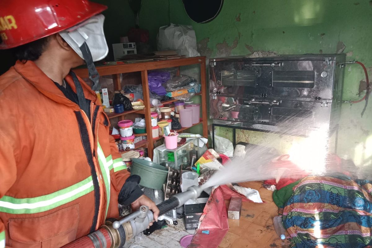 Diduga Tabung Gas Bocor, Rumah Usaha Katering di Pamekasan Nyaris Terbakar