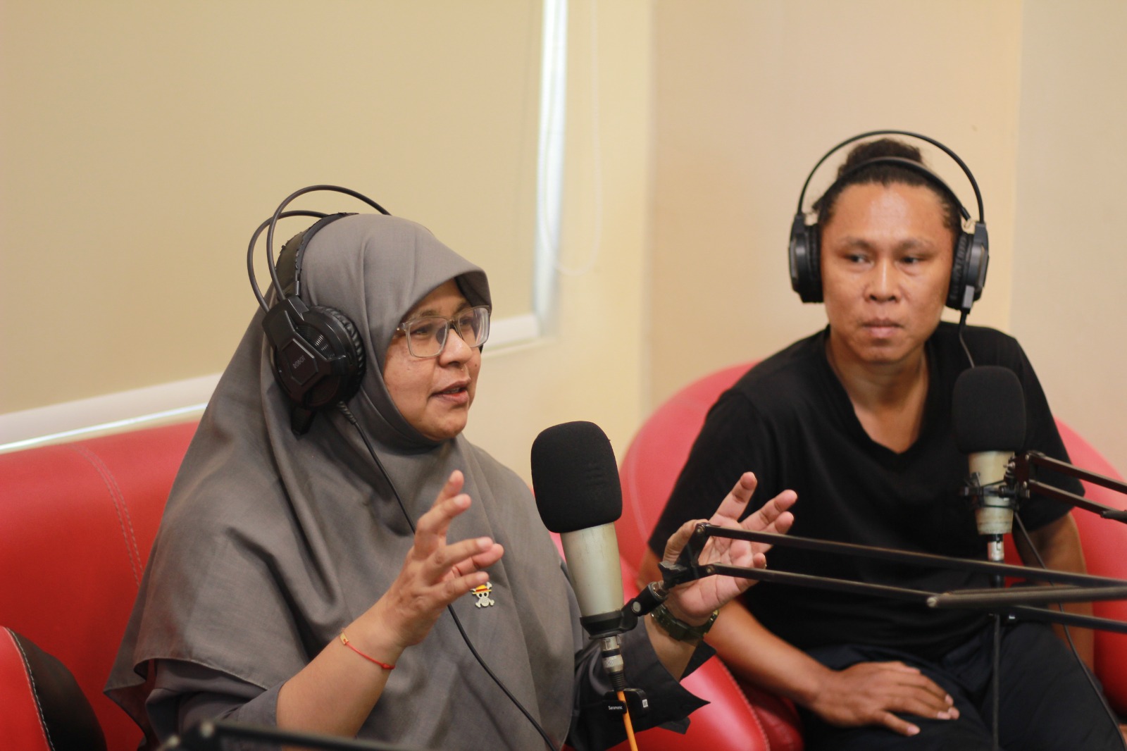 AJI Kecam Keras Pencabutan ID Liputan Jurnalis CNN Indonesia