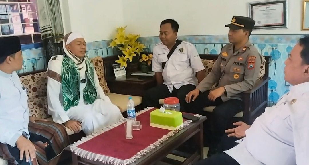 Cerita Anas Mahfud Jalan Kaki ke Makkah, Sempat Ditodong Senjata di Myanmar