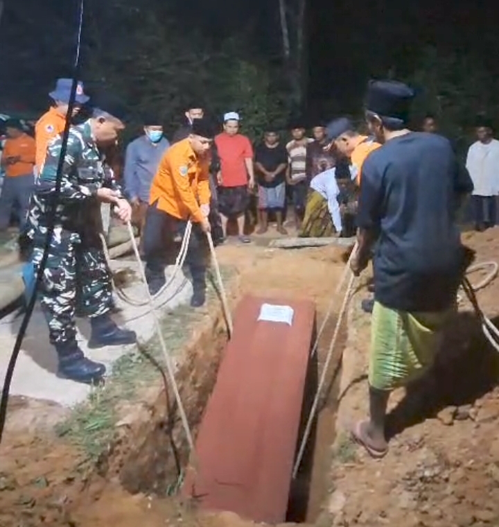 Korban Reruntuhan Ponpes Al Khoziny Bertambah, BPBD Sampang: Total 7 Santri Meninggal Dunia