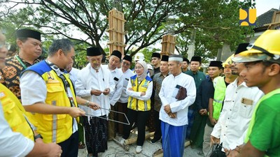 Kementerian PU Cek Keandalan Bangunan di Ponpes Mamba’ul Ma’arif dan Lirboyo
