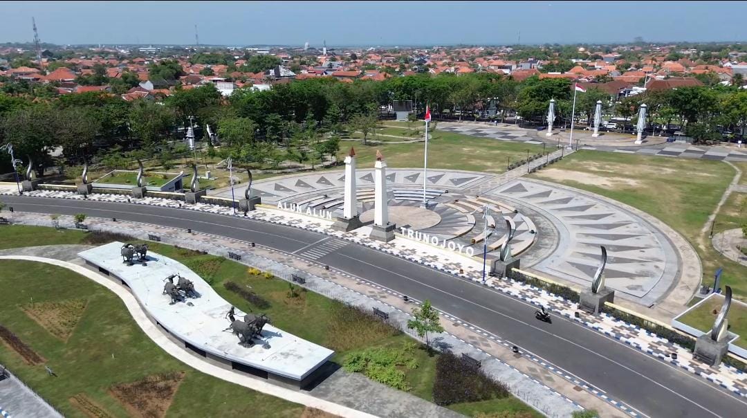DLH Perkim Sampang Siapkan Area Khusus Merokok di Taman Umum