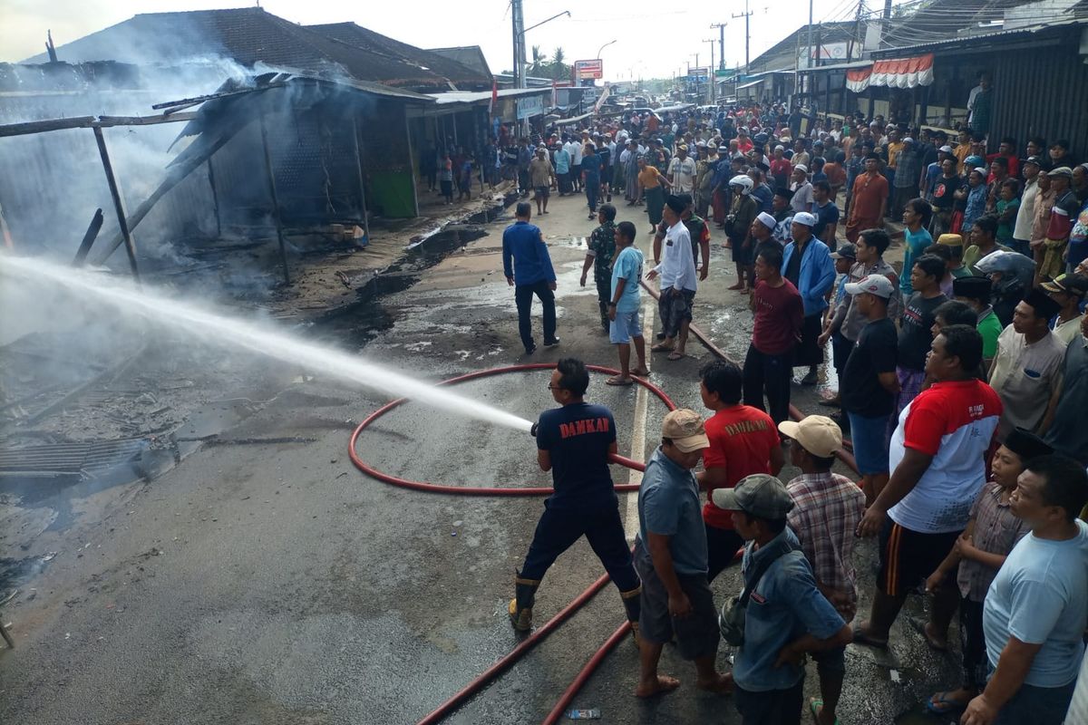 5 Toko di Sumenep Hangus Terbakar, Kerugian Ditaksir Capai Rp1,5 Miliar