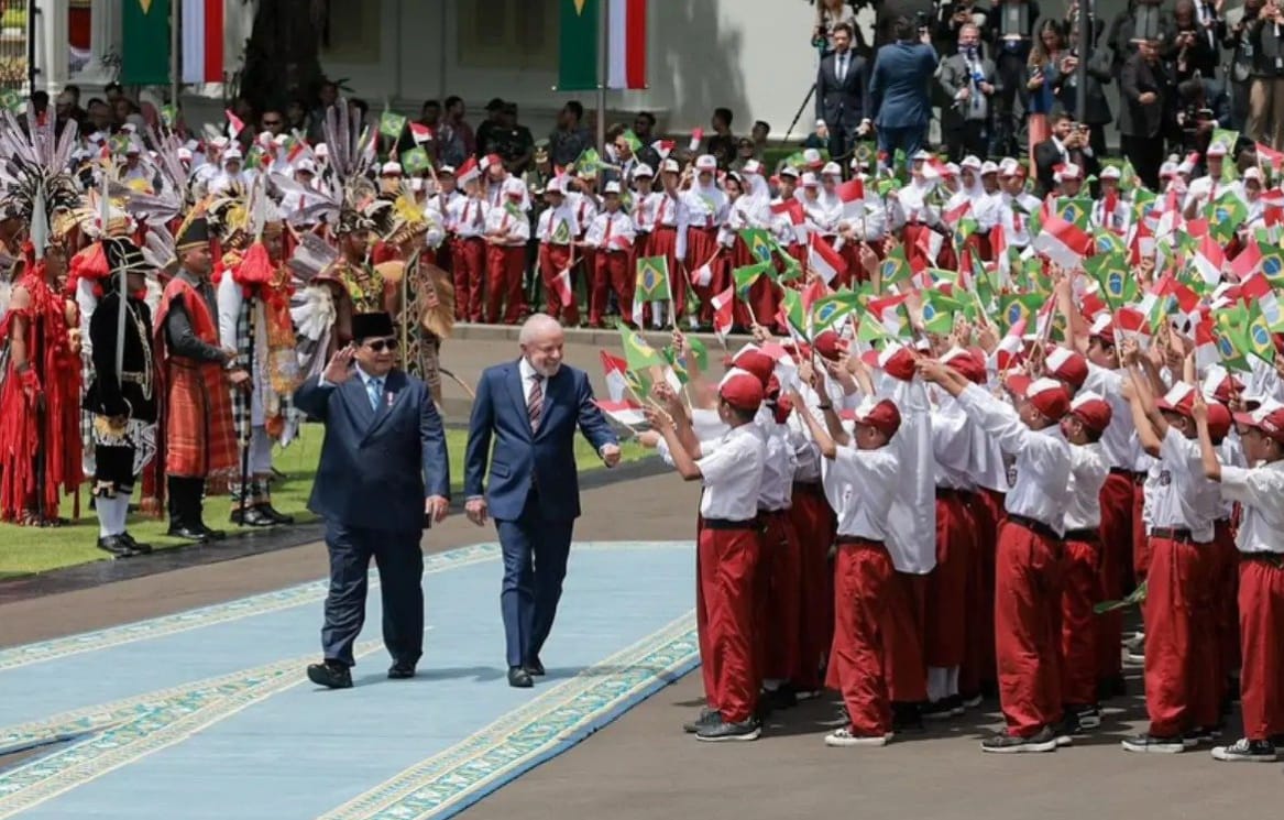 Prabowo Umumkan Bahasa Portugis Akan Diajarkan di Sekolah Indonesia